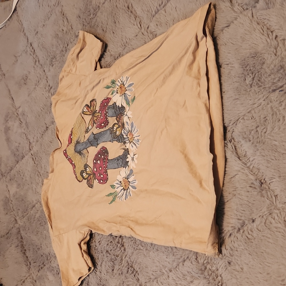 Vibe N' Graphic tee
